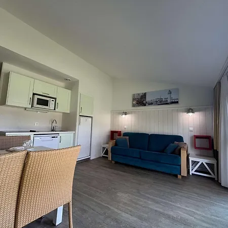 Appartement Appt 2 Pieces Ile De Re - Martin De Re - Idr400-054 Saint-Martin-de-Ré